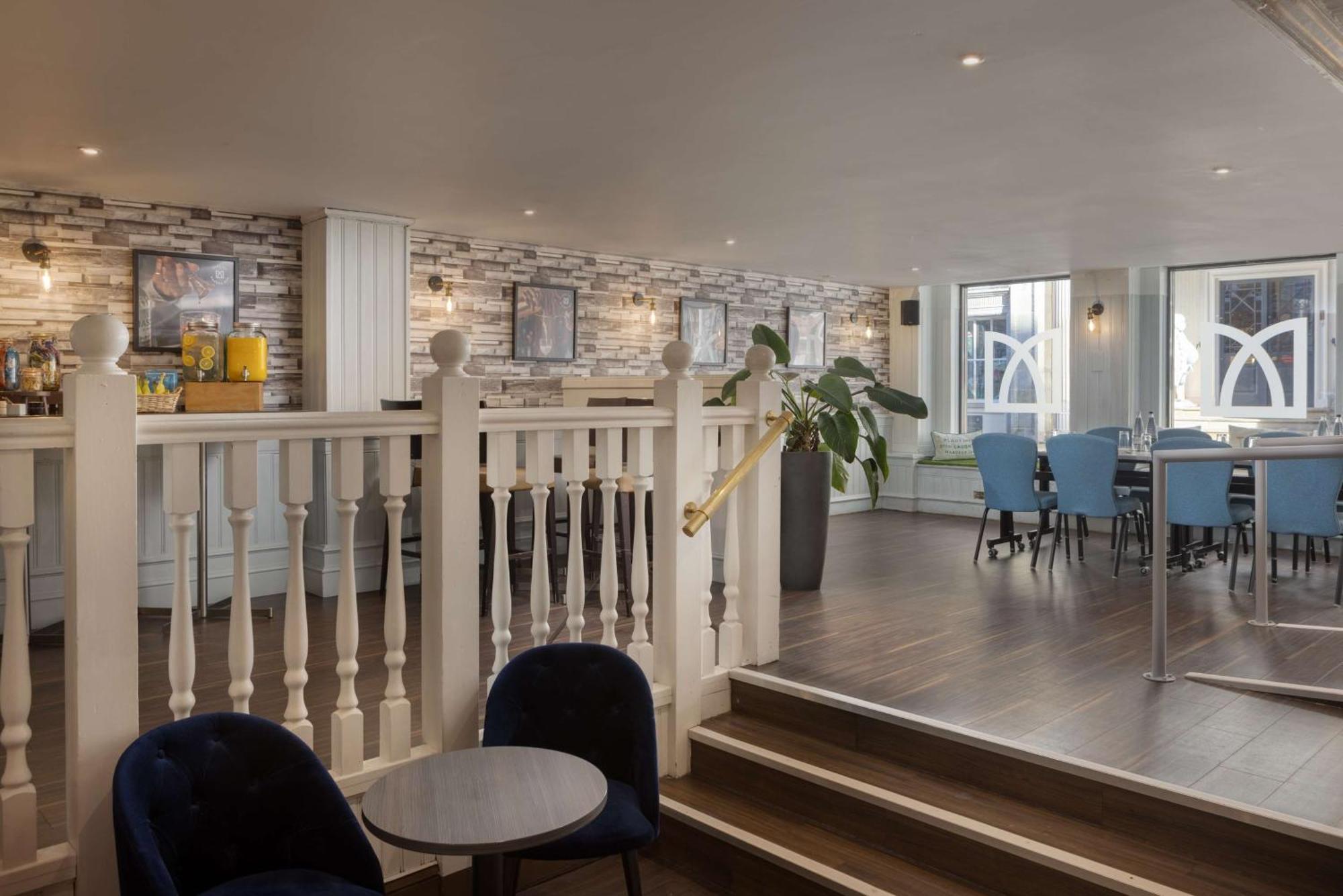 Hilton York Hotel Bagian luar foto