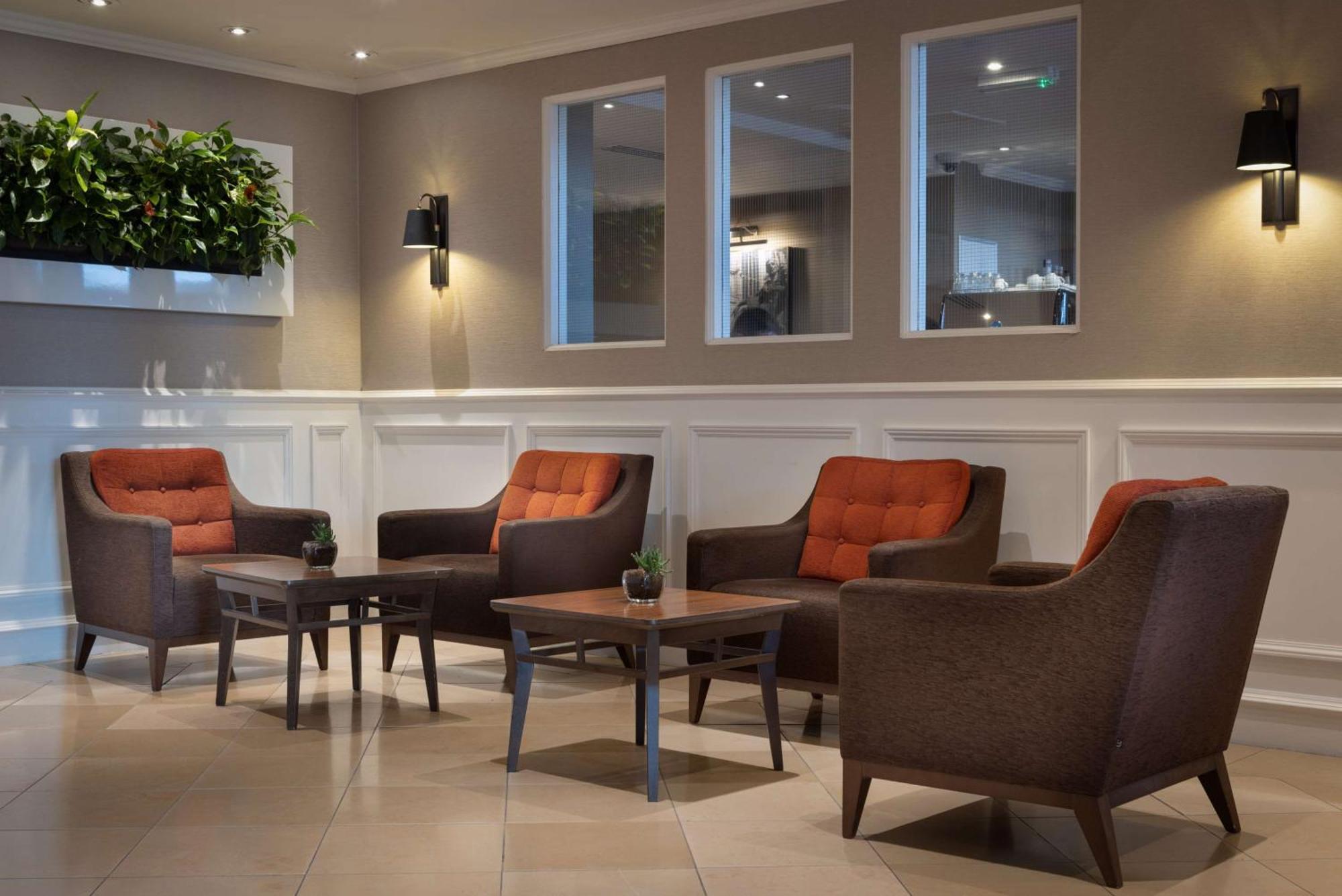 Hilton York Hotel Bagian luar foto