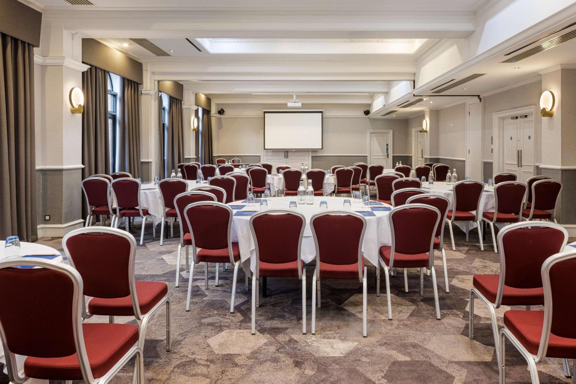 Hilton York Hotel Bagian luar foto