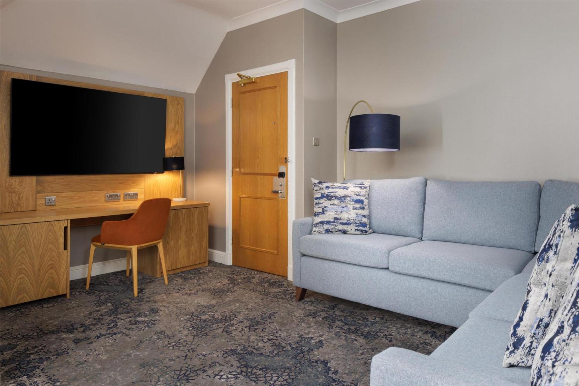 Hilton York Hotel Bagian luar foto