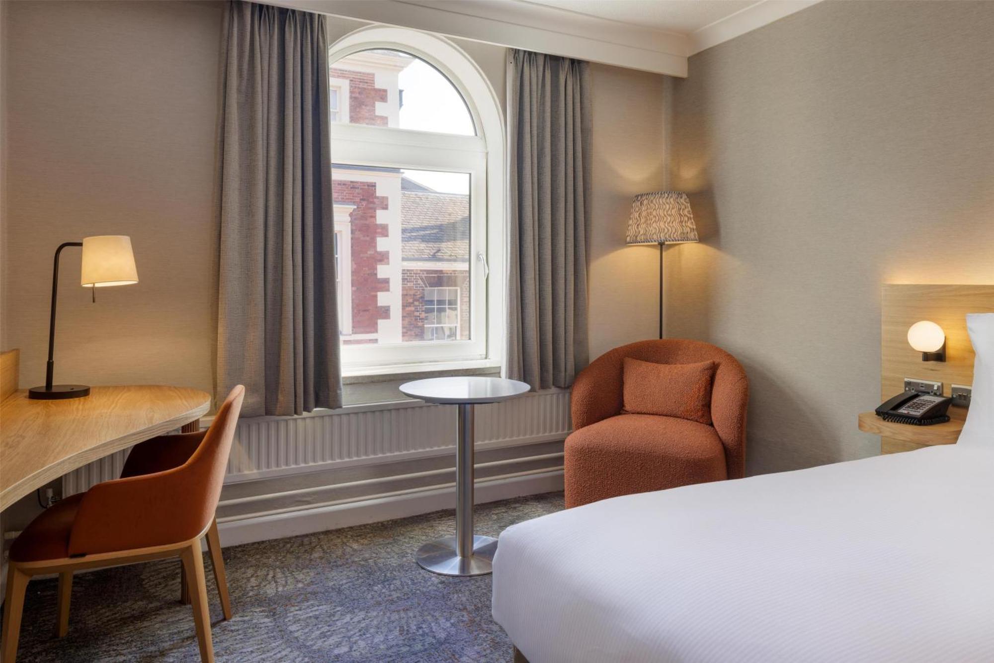 Hilton York Hotel Bagian luar foto